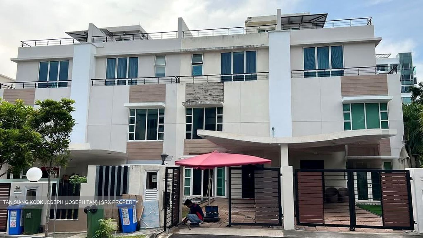 TANAH MERAH KECHIL RIDGE (D16), Terrace #528712081